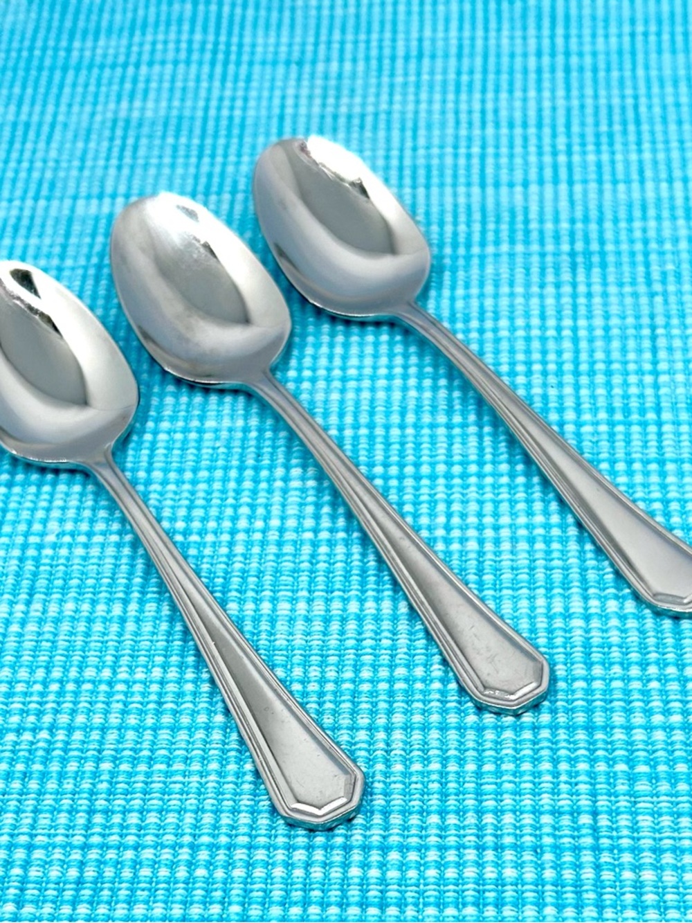 Towle Hampstead 18 10 Stainless Steel Flatware Set 3 Teaspoons Traditional Trad
